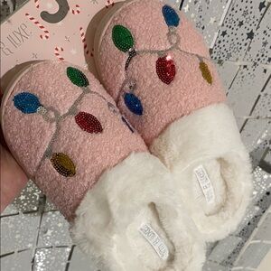 Fifth & Luxe Blush/White /Festive Lights Woman Size Medium 7-8